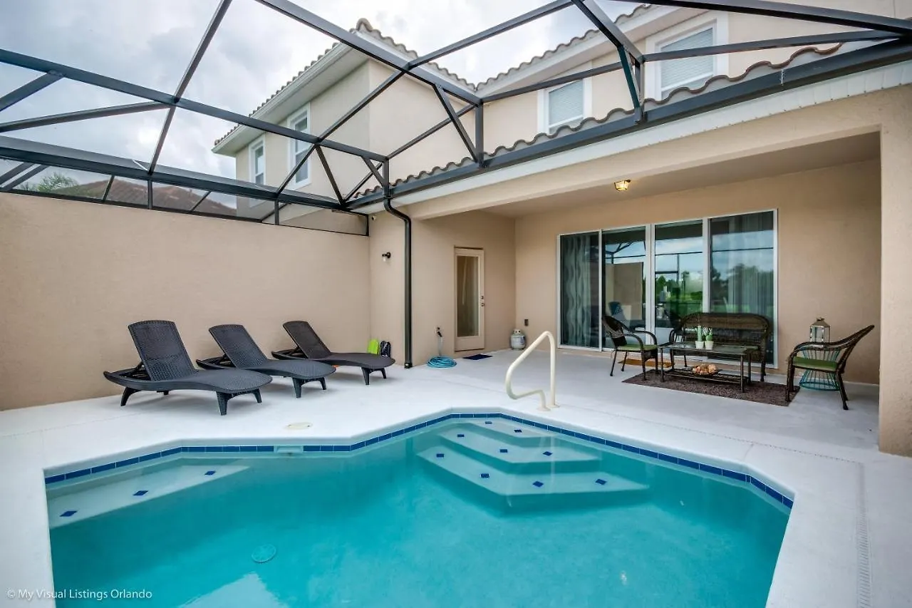 Villa 4722 Terrasonesta Drive Davenport