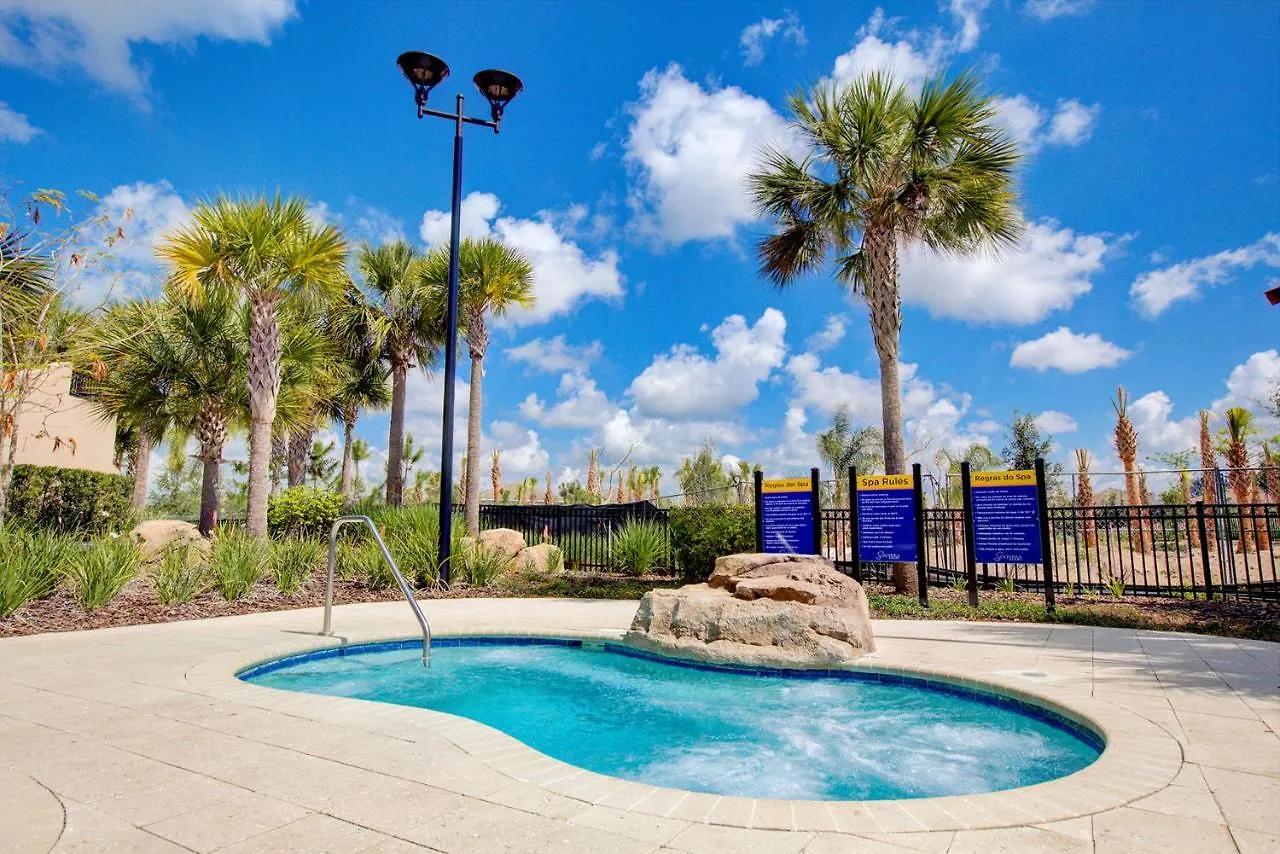 Villa 4722 Terrasonesta Drive Davenport
